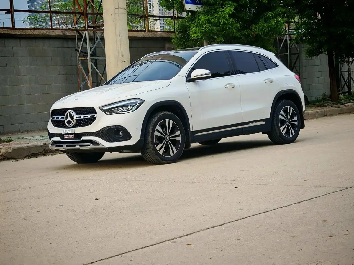 2022 Mercedes-Benz GLA Class 1.3T 163HP L4 7DCT