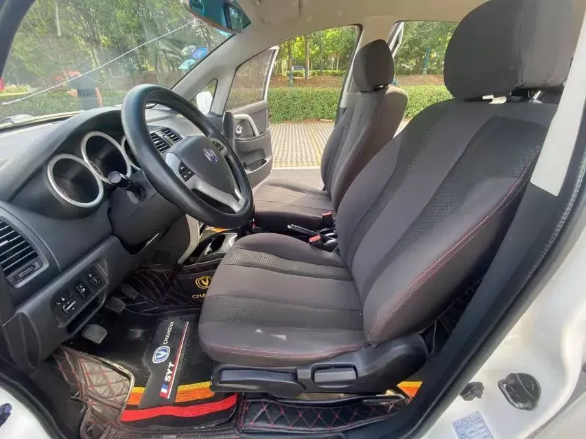 2014 ChangAn CX20 1.4L 101HP L4 5MT,autocango,china used car exporter,china ev exporter,chinese used car exporter,chinese used ev exporter