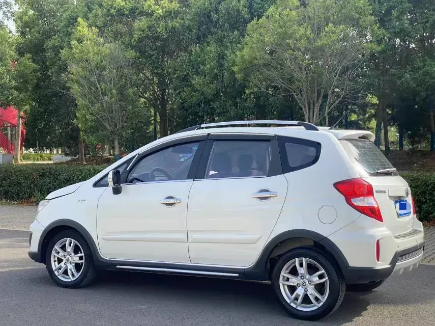 2014 ChangAn CX20 1.4L 101HP L4 5MT,autocango,china used car exporter,china ev exporter,chinese used car exporter,chinese used ev exporter