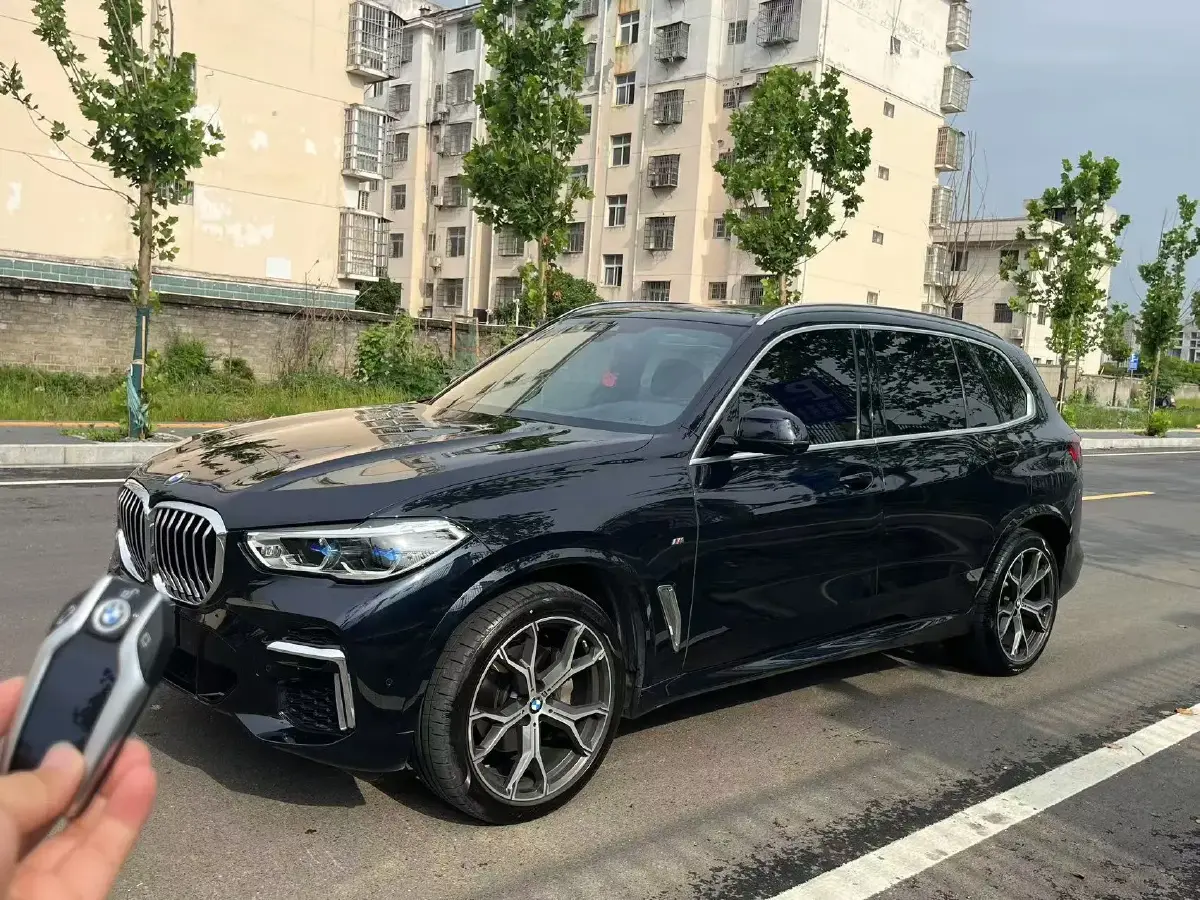 2022 BMW X5 3.0T 333HP L6 8AT