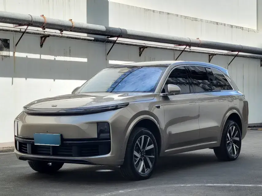 2023 Li L8 Range Extended 154HP REEV 40.9KWH