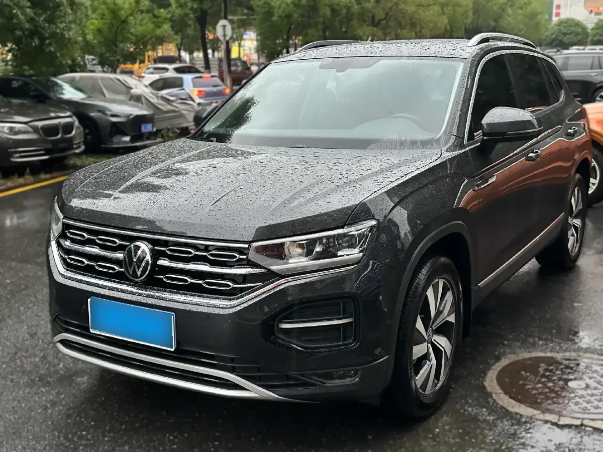 2022 Volkswagen Tayron 2.0T 186HP L4 7DCT