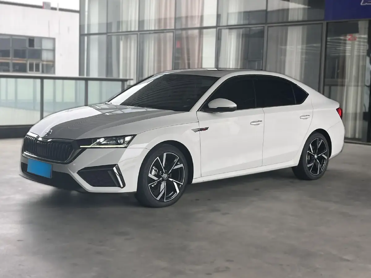 2021 Skoda Octavia 1.4T 150HP L4 7DCT