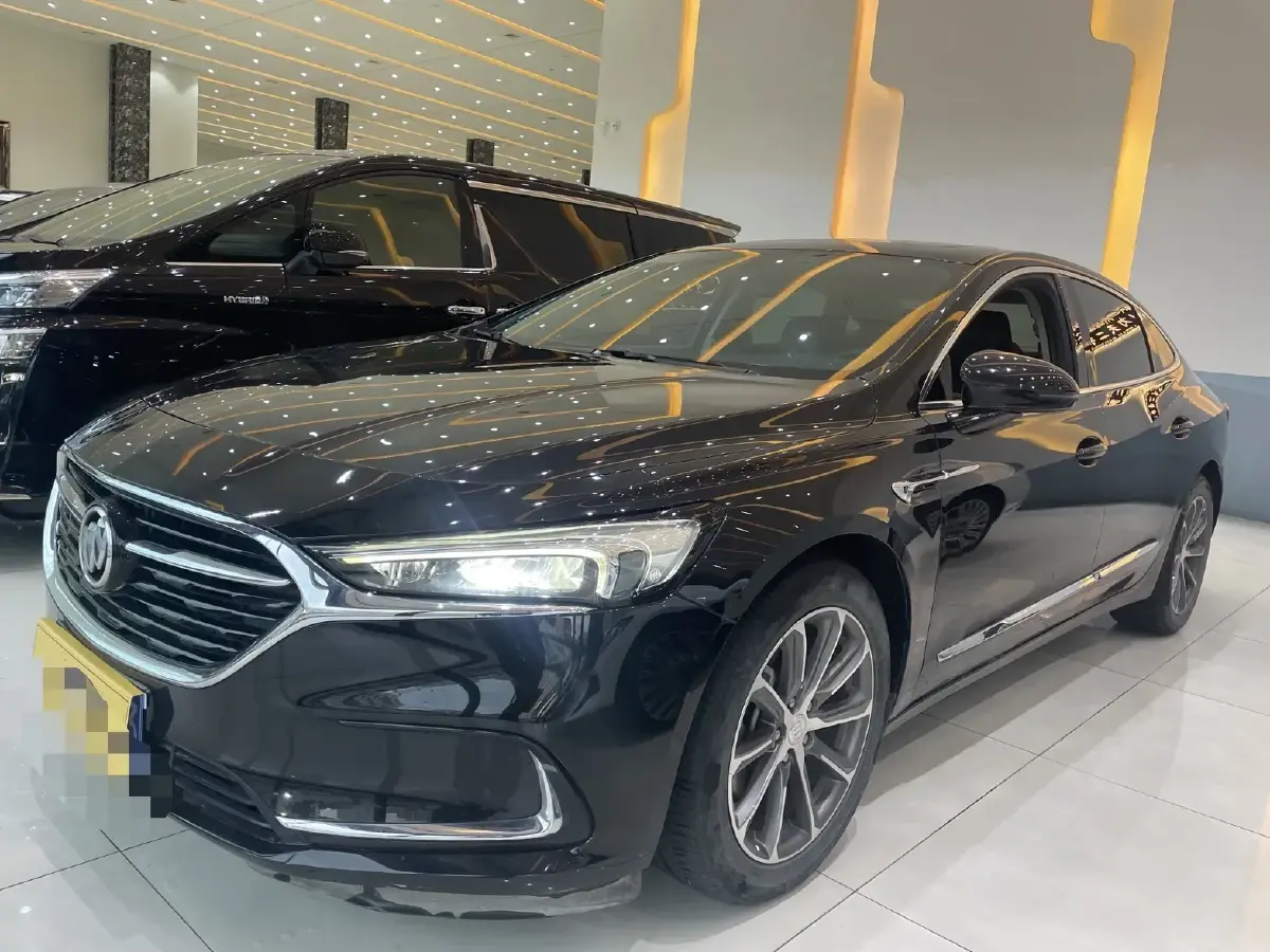 2022 Buick Larcosse 2.0T 237HP L4 9AT