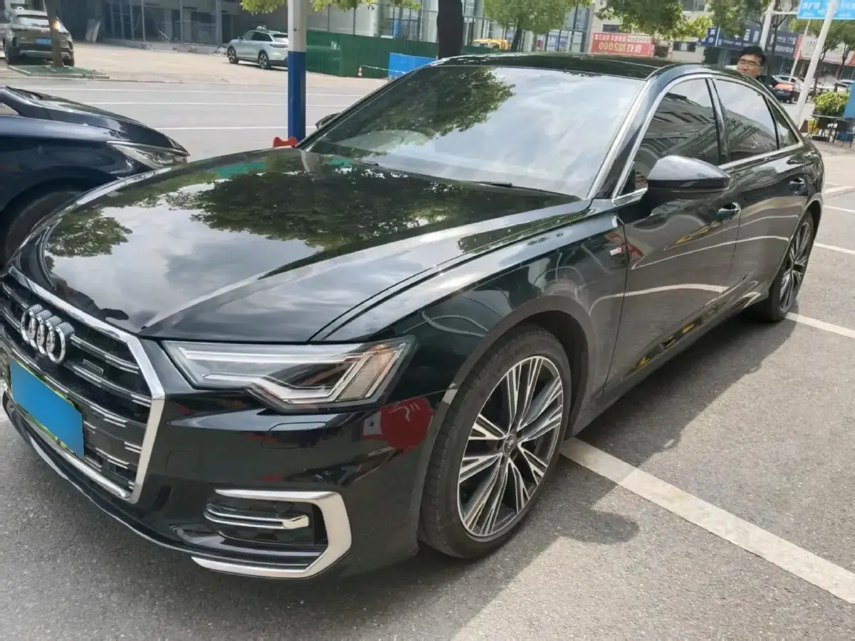 2024 Audi A6L 2.0T 245HP L4 7DCT