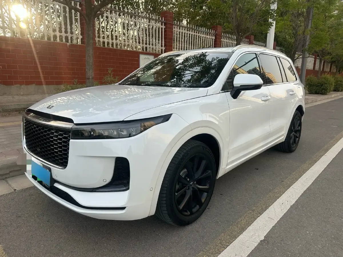 2021 Li ONE Range Extended 131HP REEV 40.5KWH