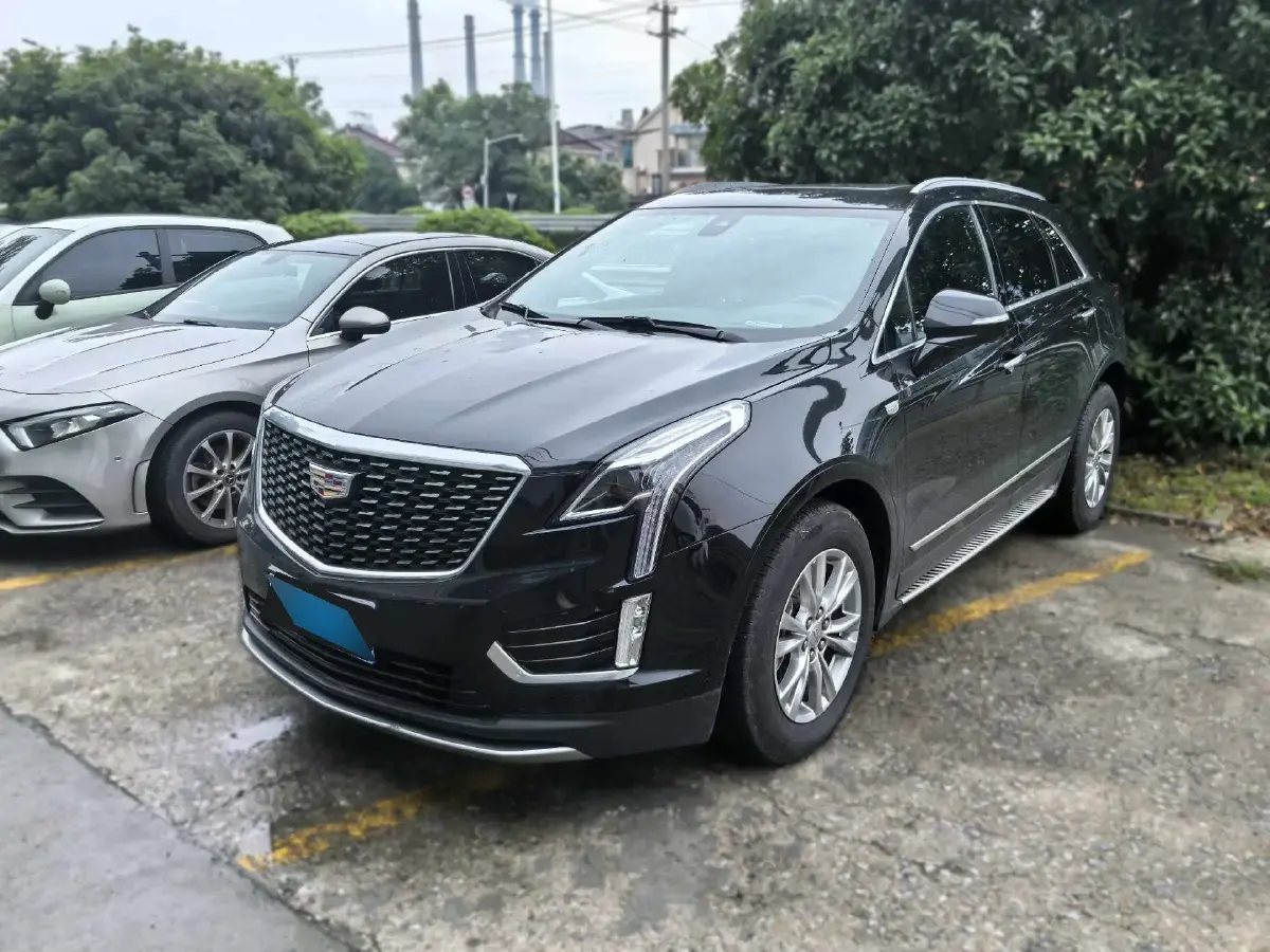 2023 Cadillac XT5 2.0T 237HP L4 9AT
