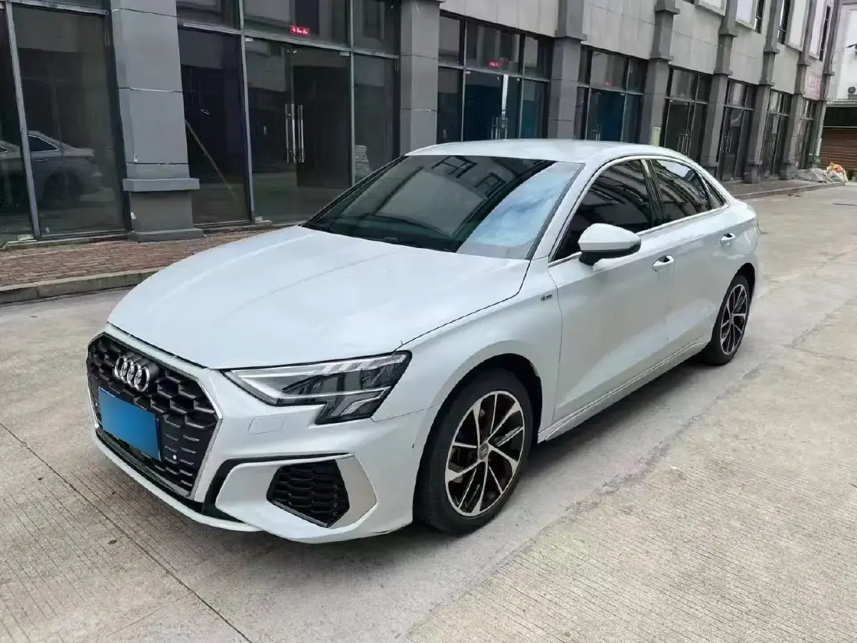 2021 Audi A3 1.4T 150HP L4 7DCT