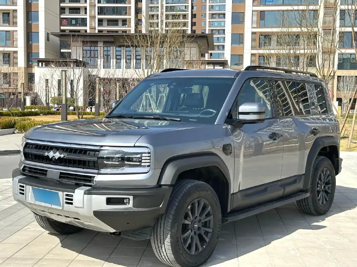 2023 FangChengBao Bao 5 1.5T 194HP L4 E-CVT PHEV 31.8KWH