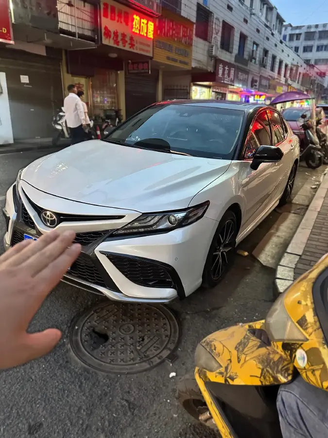 2022 Toyota Camry 2.0L 178HP L4 CVT