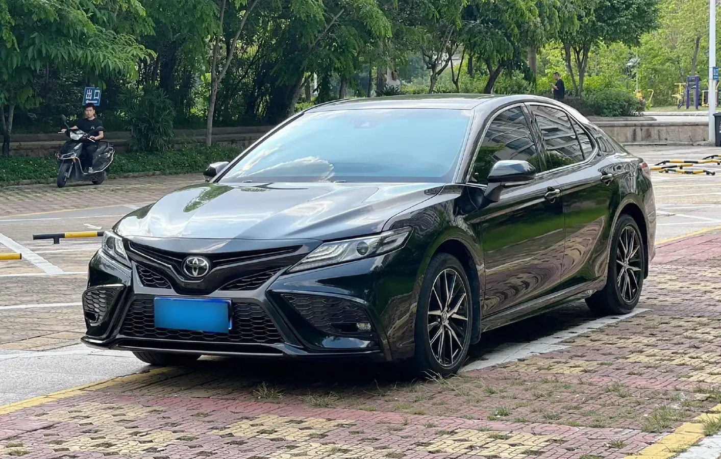 2021 Toyota Camry 2.0L 178HP L4 CVT