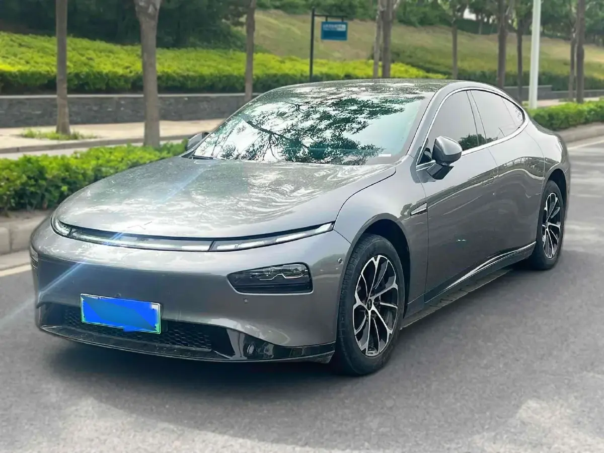2022 Xpeng P7 BEV 70.8KWH