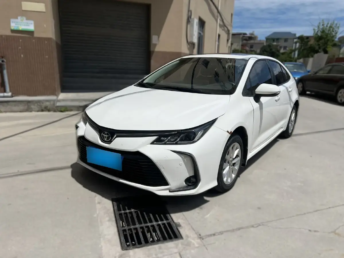2021 Toyota Corolla 1.2T 116HP L4 CVT