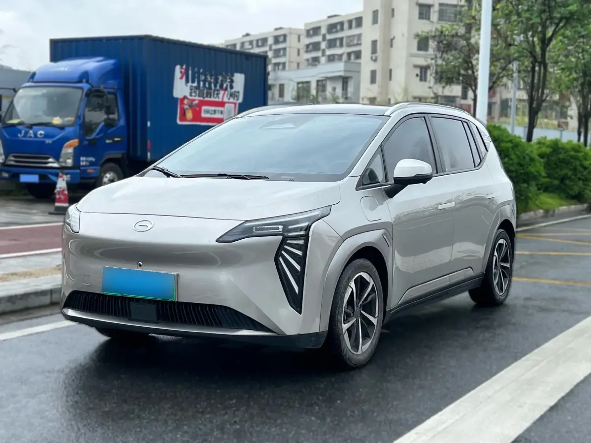 2023 Aion Y BEV 61.7KWH