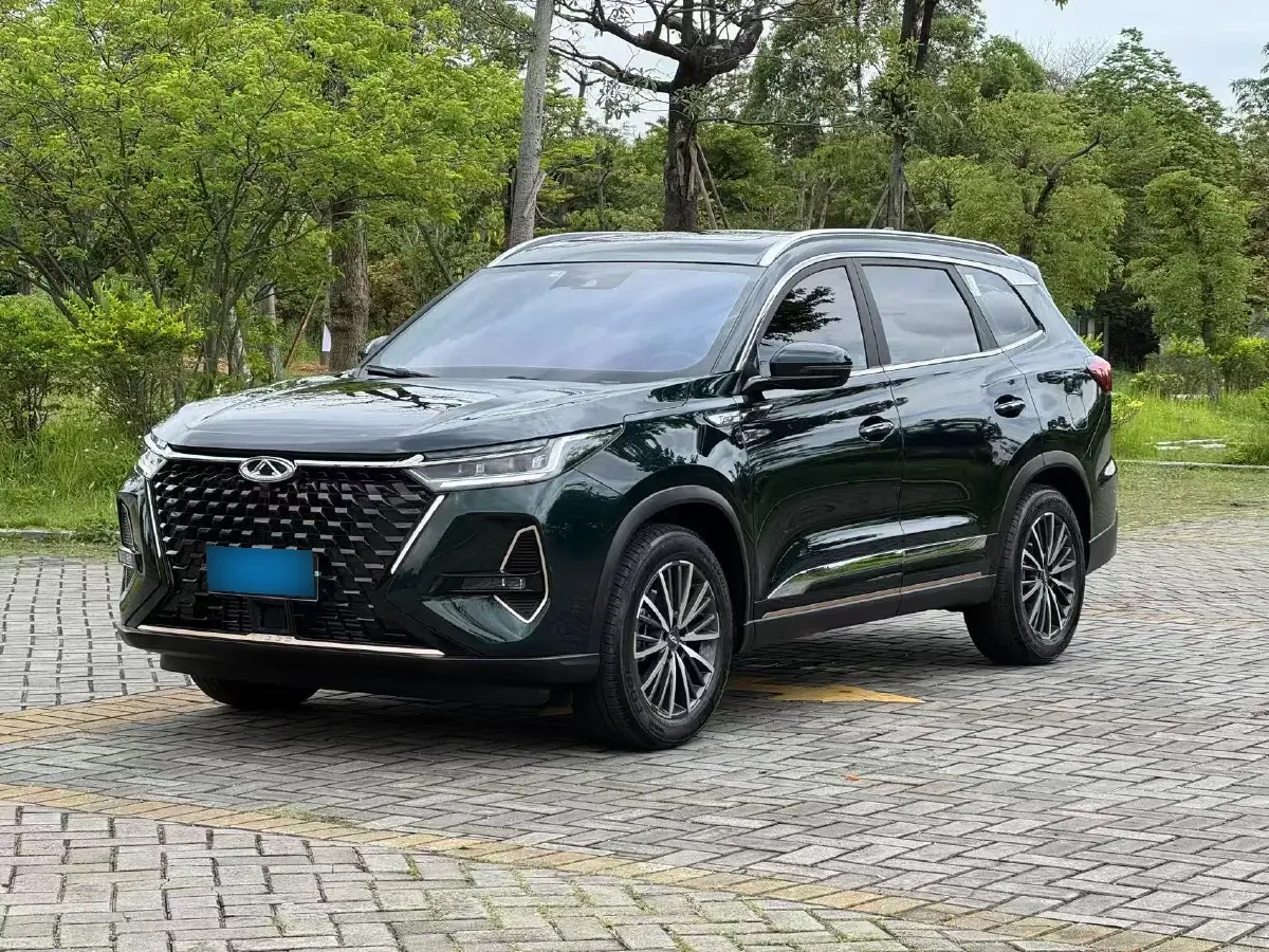 2022 Chery Tiggo 8 PRO 1.6T 197HP L4 7DCT