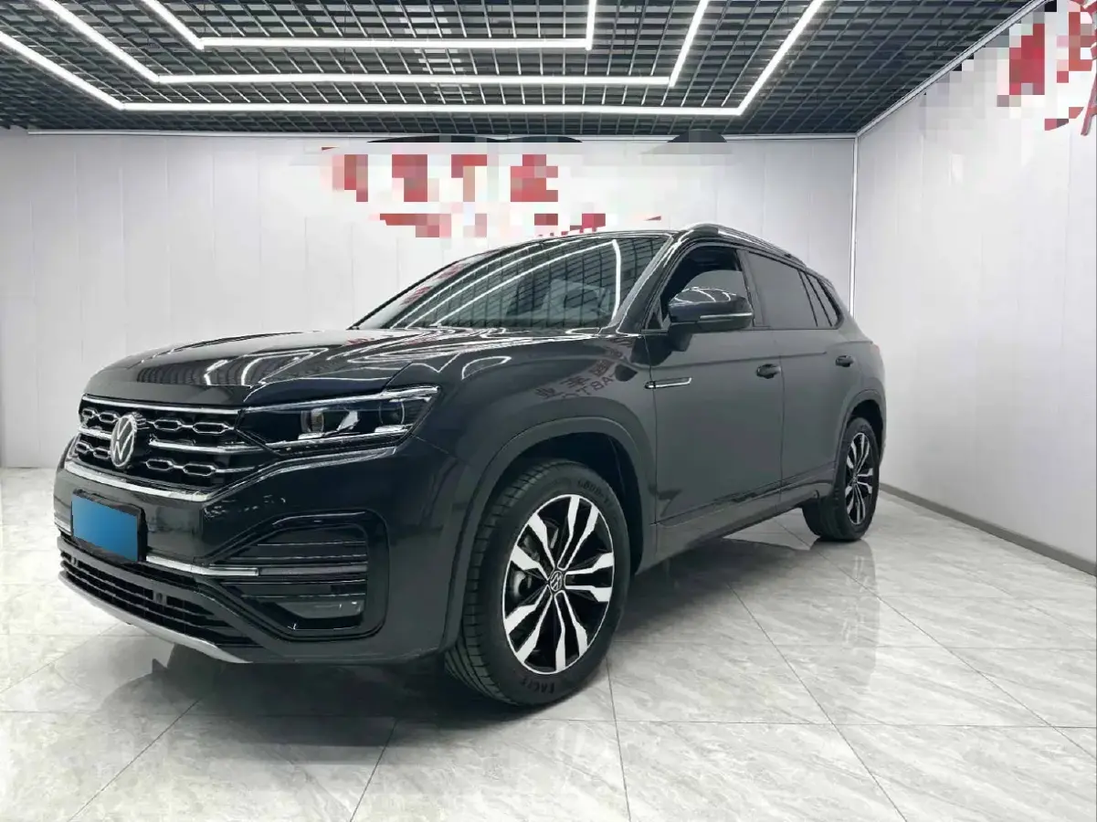 2022 Volkswagen Tayron 2.0T 220HP L4 7DCT