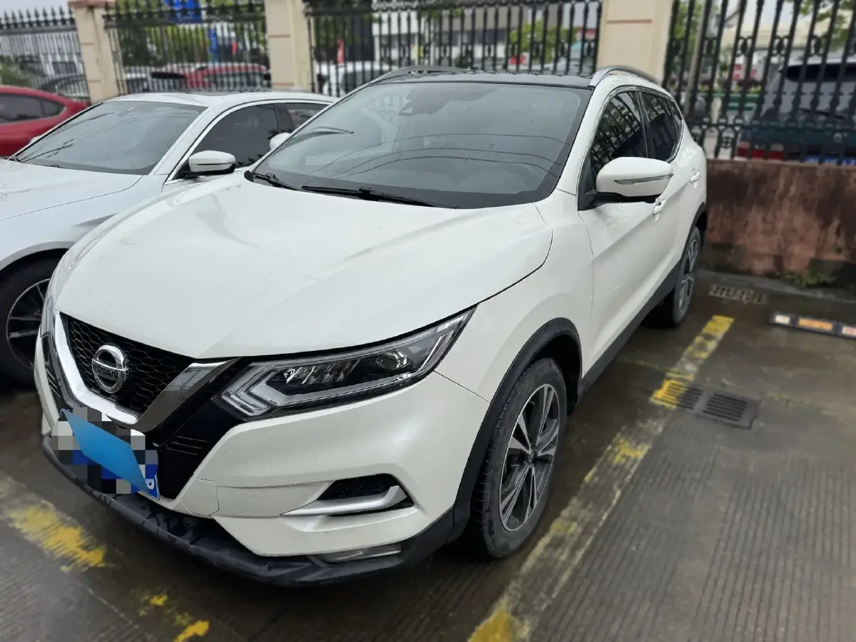 2022 Nissan Qashqai 2.0L 151HP L4 CVT