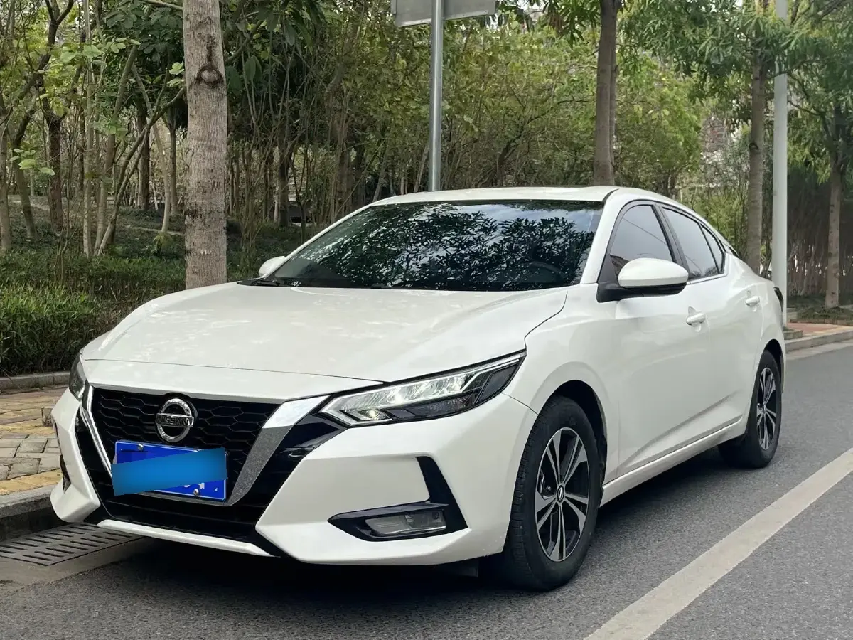 2022 Nissan Sylphy 1.6L 135HP L4 CVT