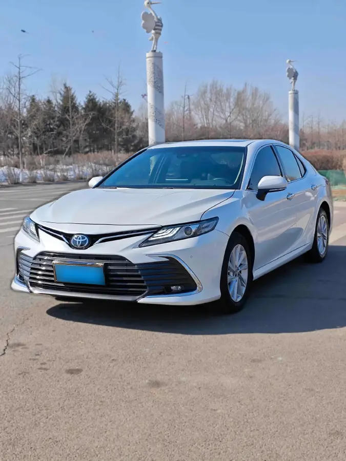 2021 Toyota Camry 2.0L 178HP L4 CVT