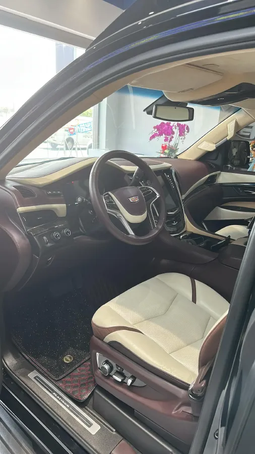 2015 Cadillac SRX 3.0L 271HP V6 6AT,autocango,china used car exporter,china ev exporter,chinese used car exporter,chinese used ev exporter