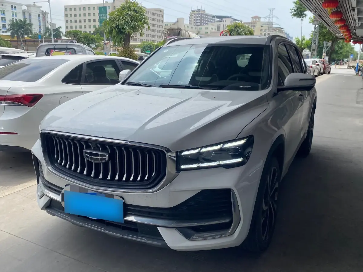 2024 Geely Monjaro 2.0T 218HP L4 7DCT