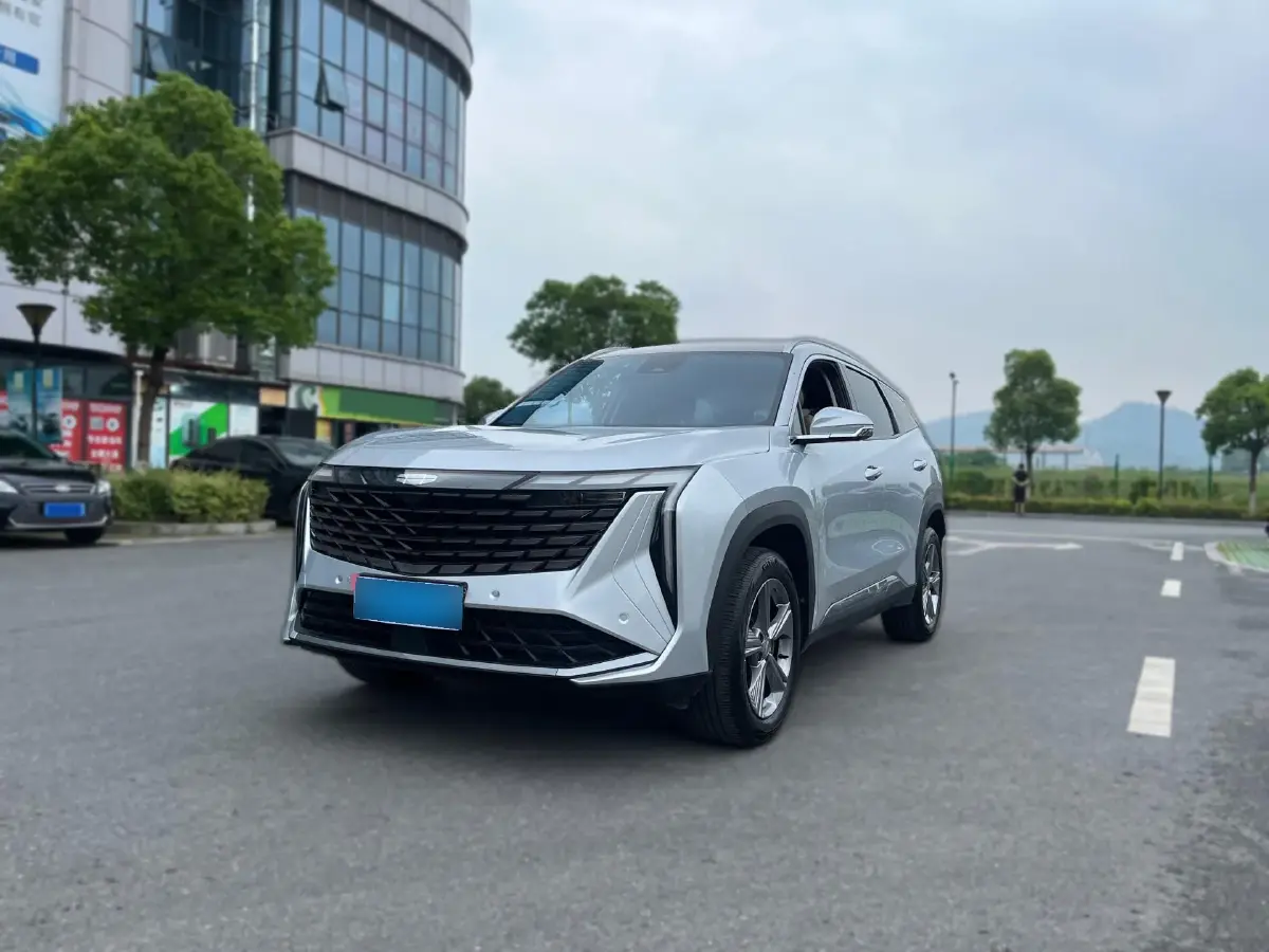 2023 Geely StarRay 1.5T 181HP L4 7DCT