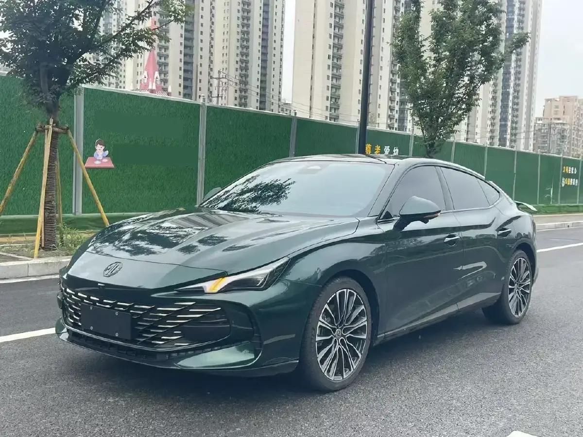 2023 MG 7 2.0T 261HP L4 9AT