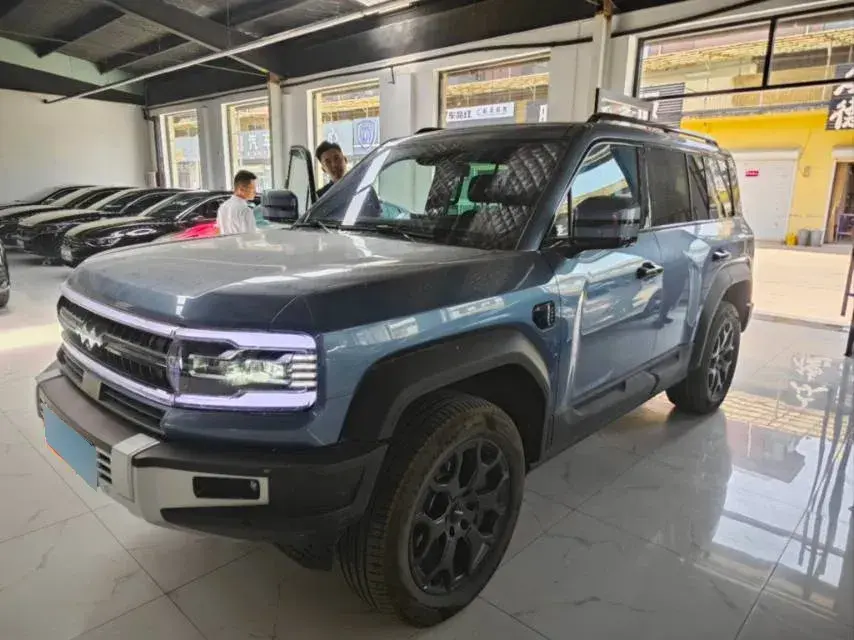 2023 FangChengBao Bao 5 1.5T 194HP L4 E-CVT PHEV 31.8KWH