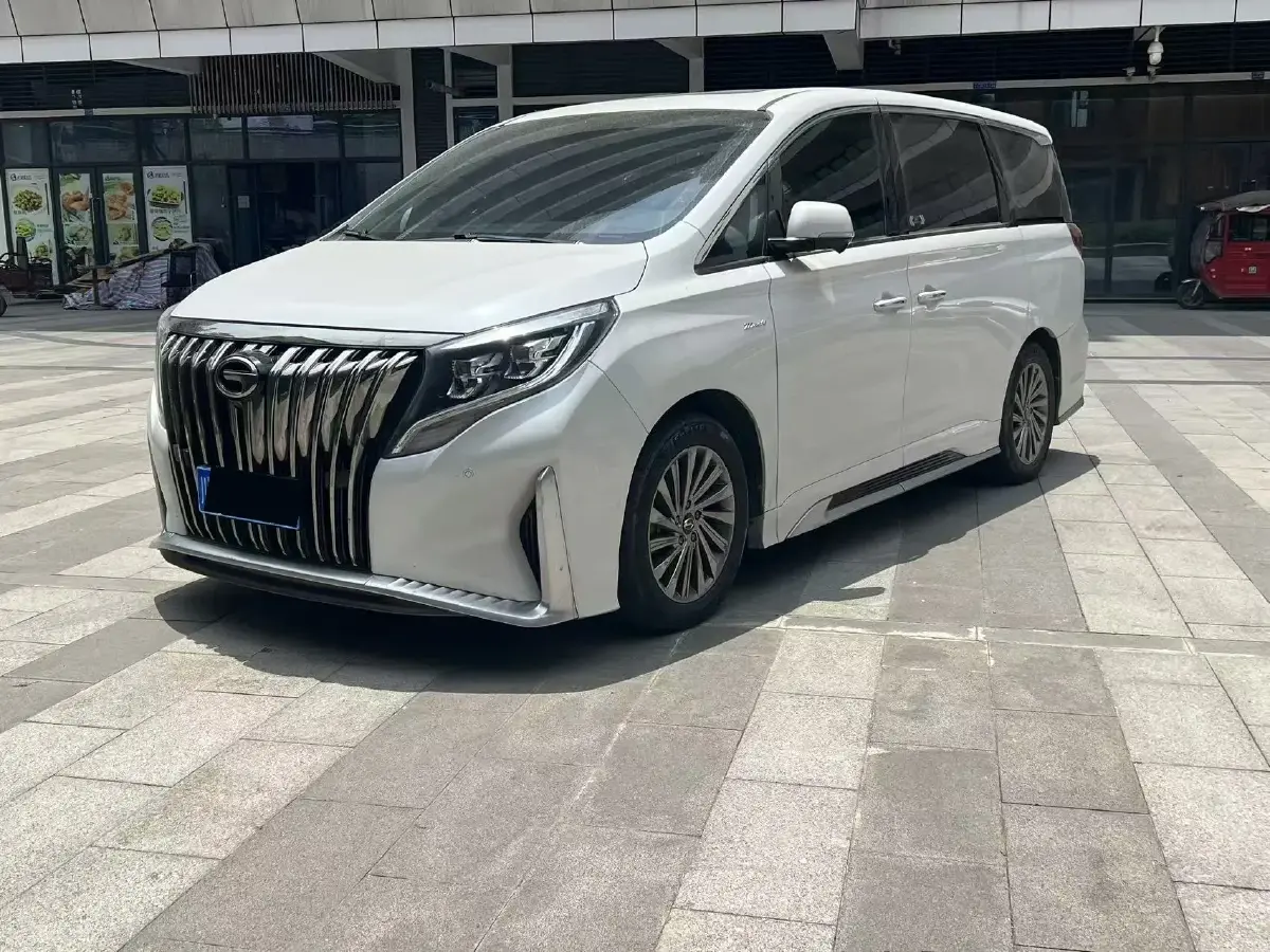 2021 GAC Trumpchi M8 2.0T 252HP L4 8AT