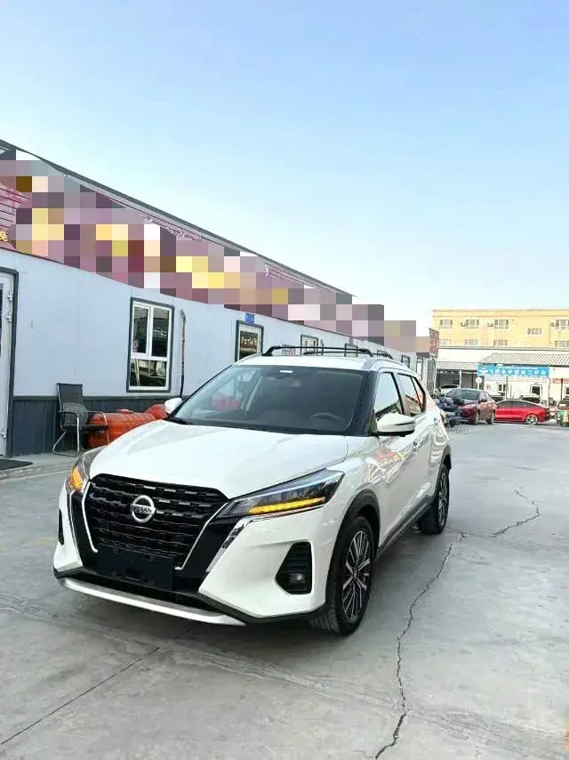 2022 Nissan Kicks 1.5L 122HP L4 CVT