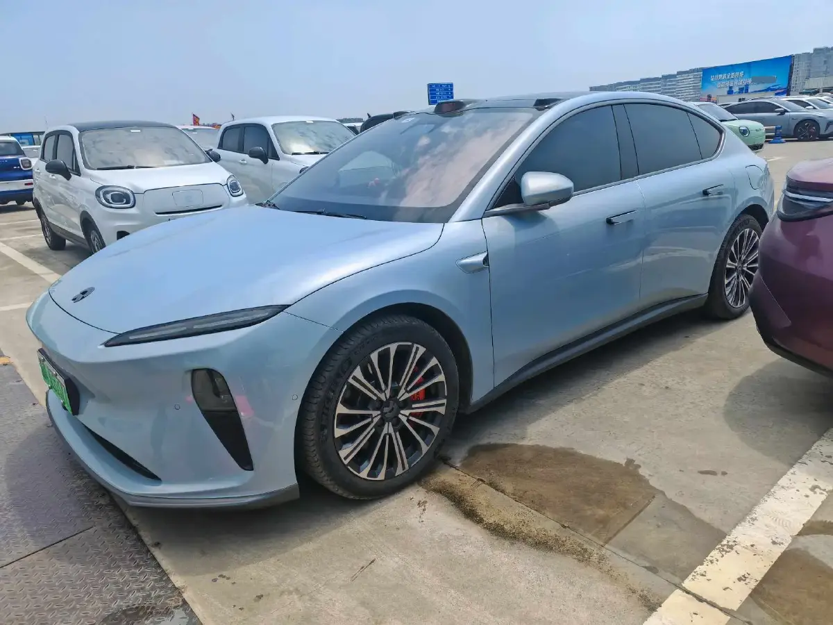 2022 NIO ET5 BEV 75KWH