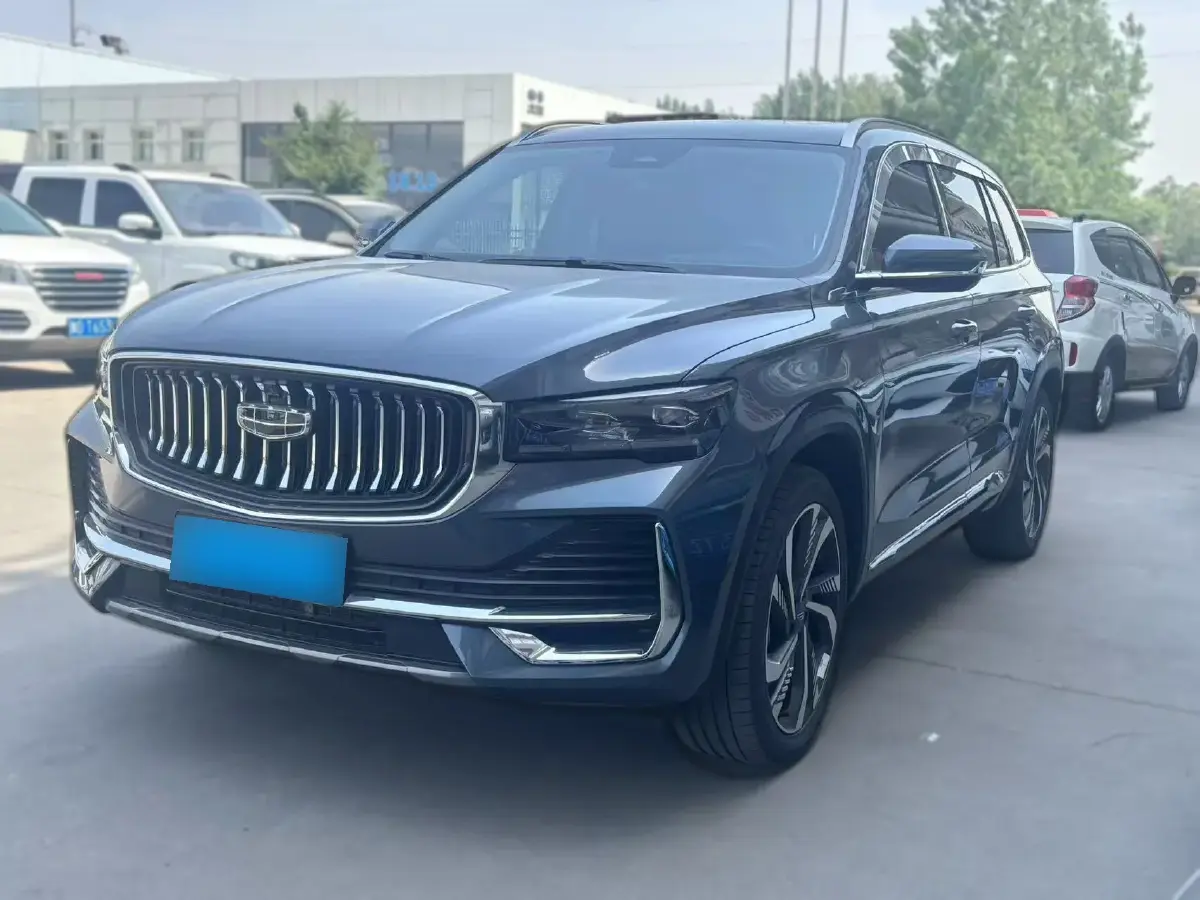 2023 Geely Monjaro 2.0T 238HP L4 8AT