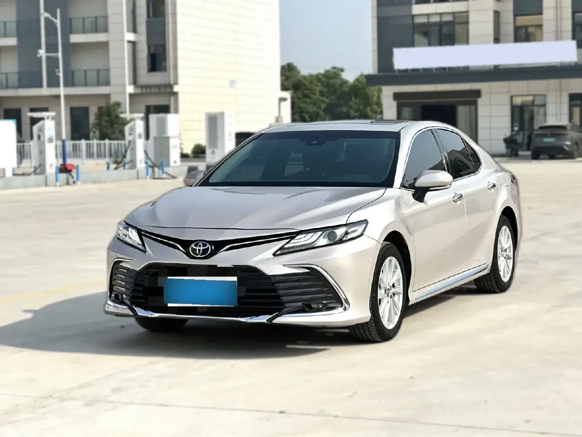 2023 Toyota Camry 2.0L 177HP L4 CVT