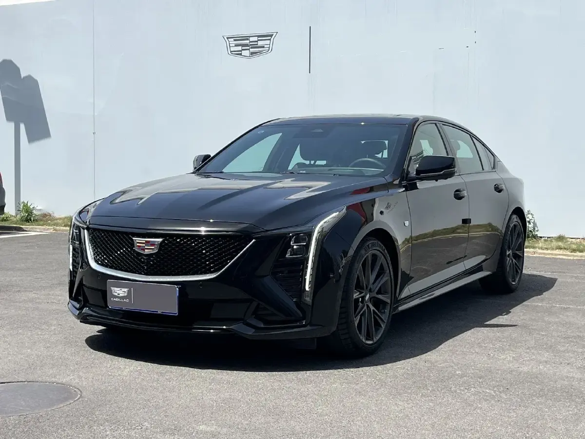 2024 Cadillac CT5 2.0T 237HP L4 10AT
