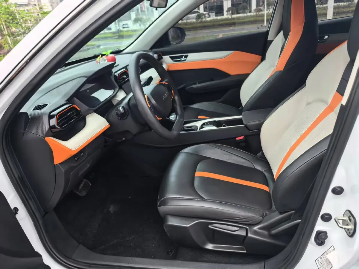 2023 DongFeng Aeolus YiXuan 1.5L 125HP L4 6DCT,autocango,china used car exporter,china ev exporter,chinese used car exporter,chinese used ev exporter