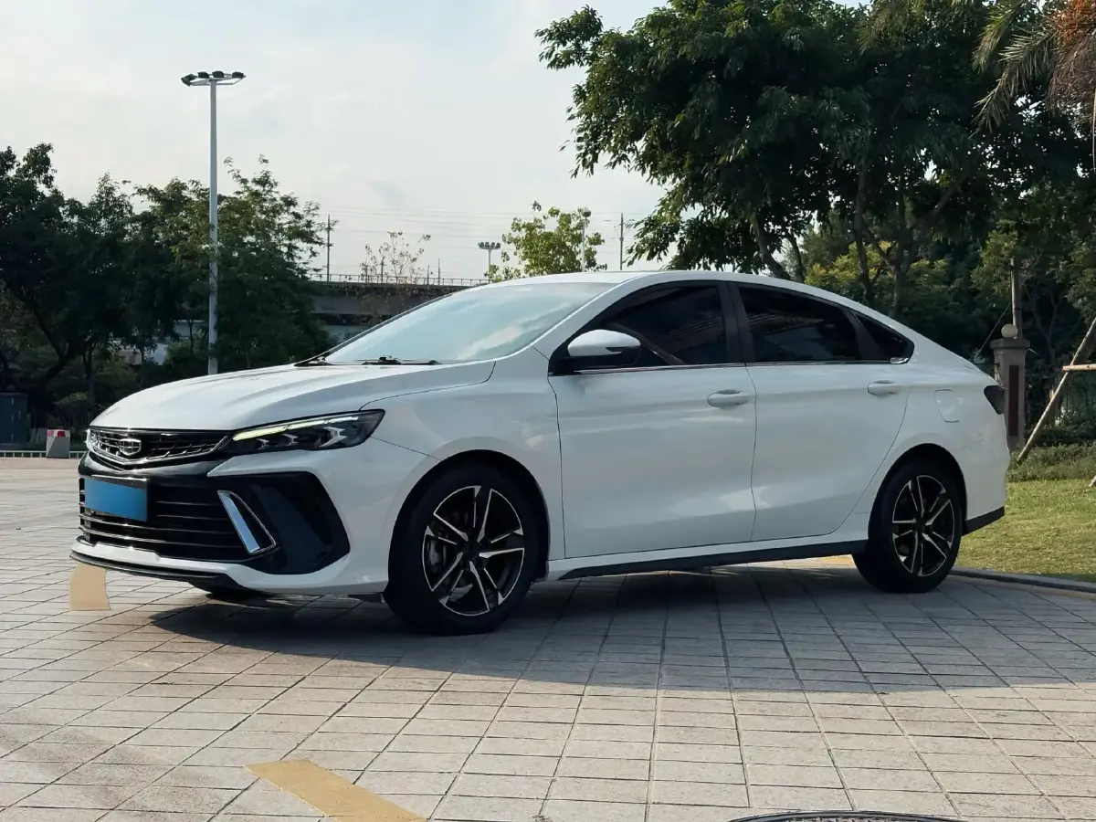 2022 Geely Binray 1.5T 181HP L4 7DCT