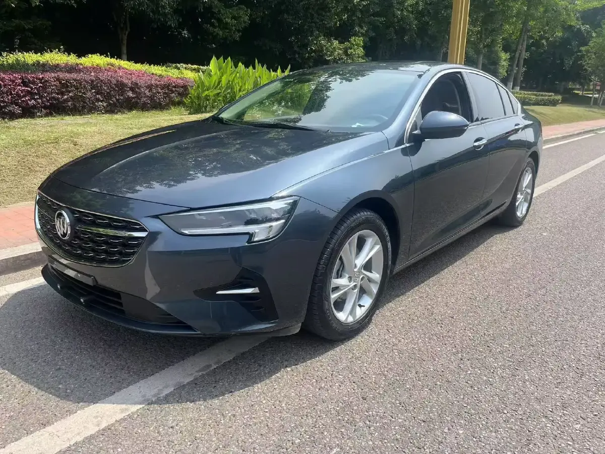 2022 Buick Regal 1.5T 169HP L4 9AT