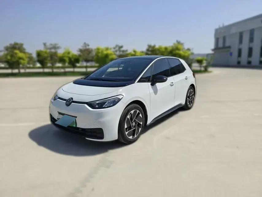 2025 Volkswagen ID.3 BEV 52.8KWH
