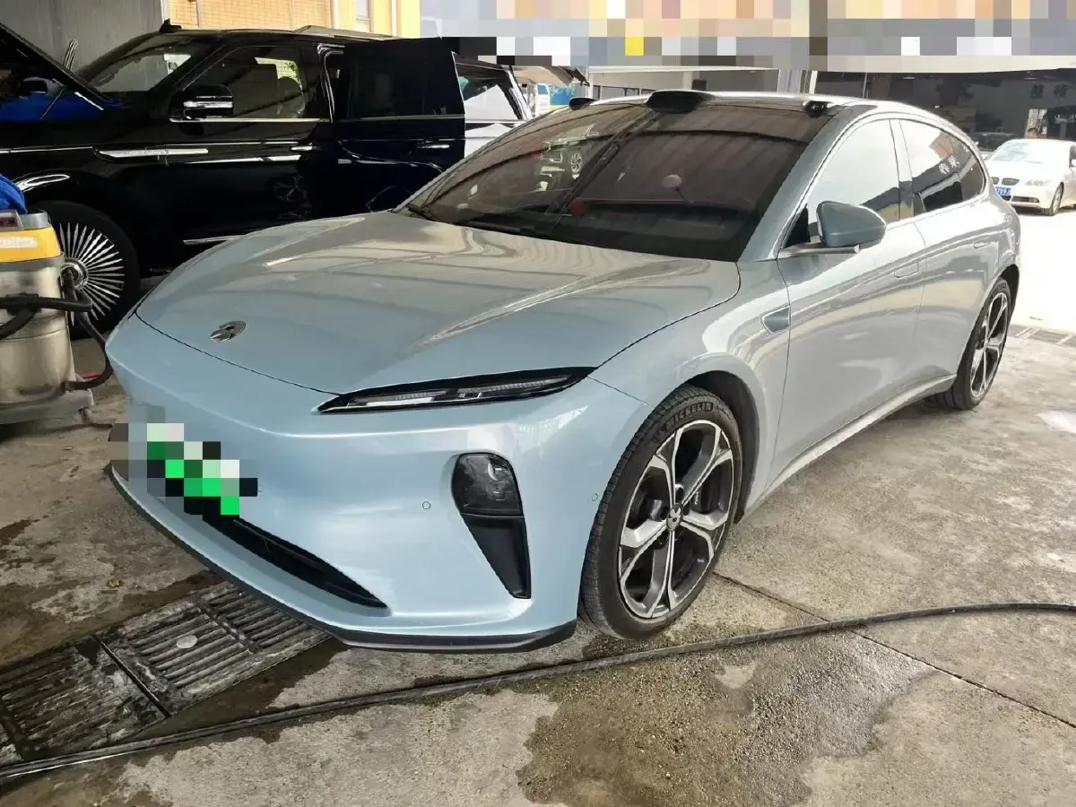 2024 NIO ET5T BEV 75KWH