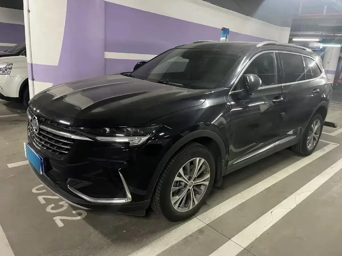 2022 Buick EnvisionPlus 2.0T 237HP L4 9AT