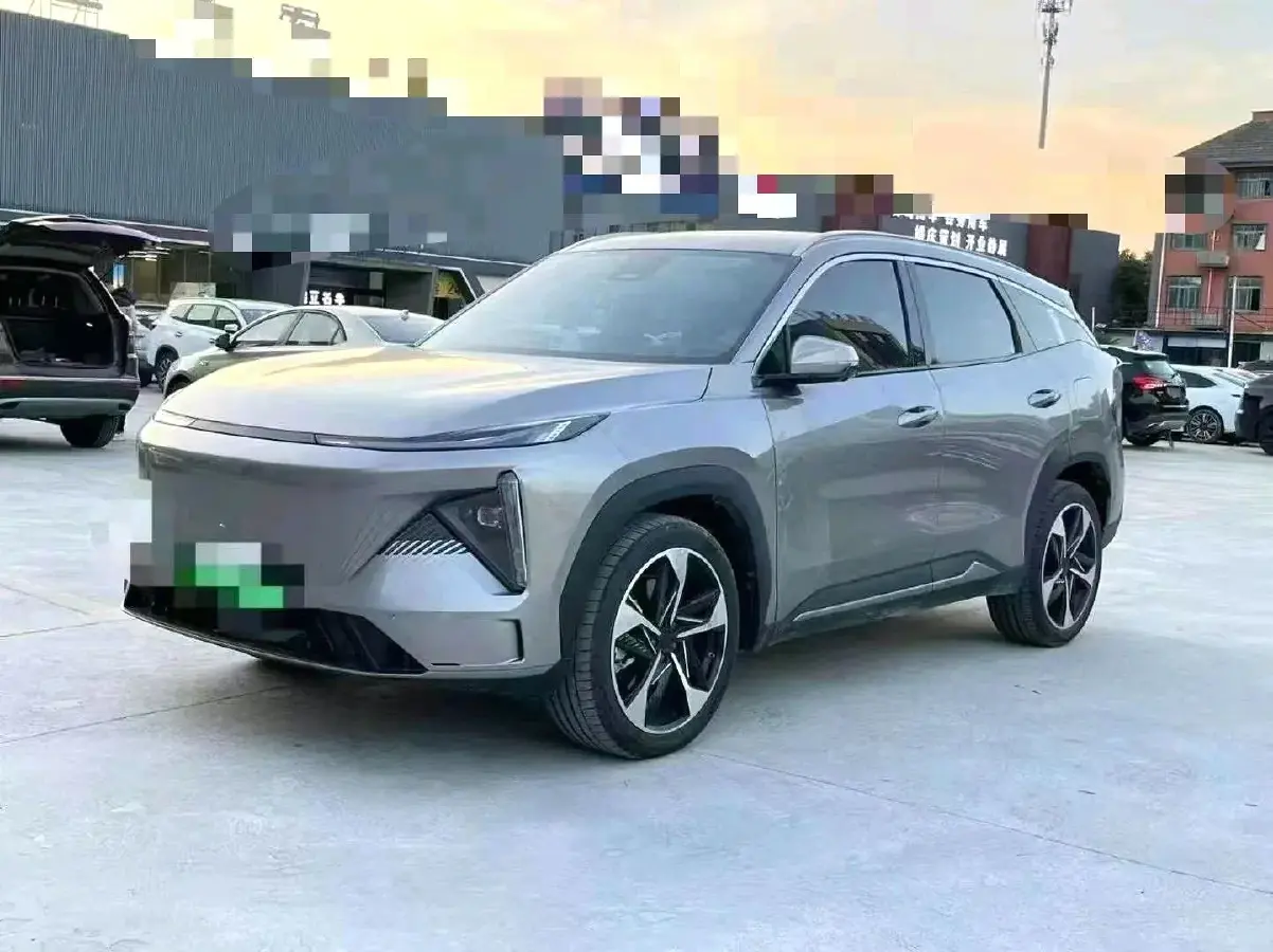 2024 Geely Galaxy L7 1.5T 163HP L4 3DHT PHEV 18.7KWH