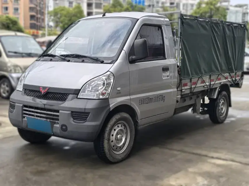 2021 WuLing RongGuang New Truck 1.8L 125HP L4 5MT