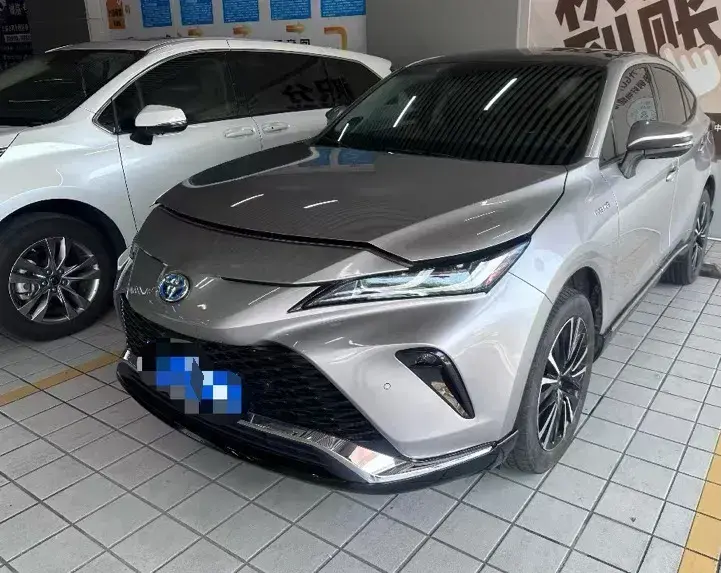 2022 Toyota Venza 2.5L 178HP L4 E-CVT Hybrid