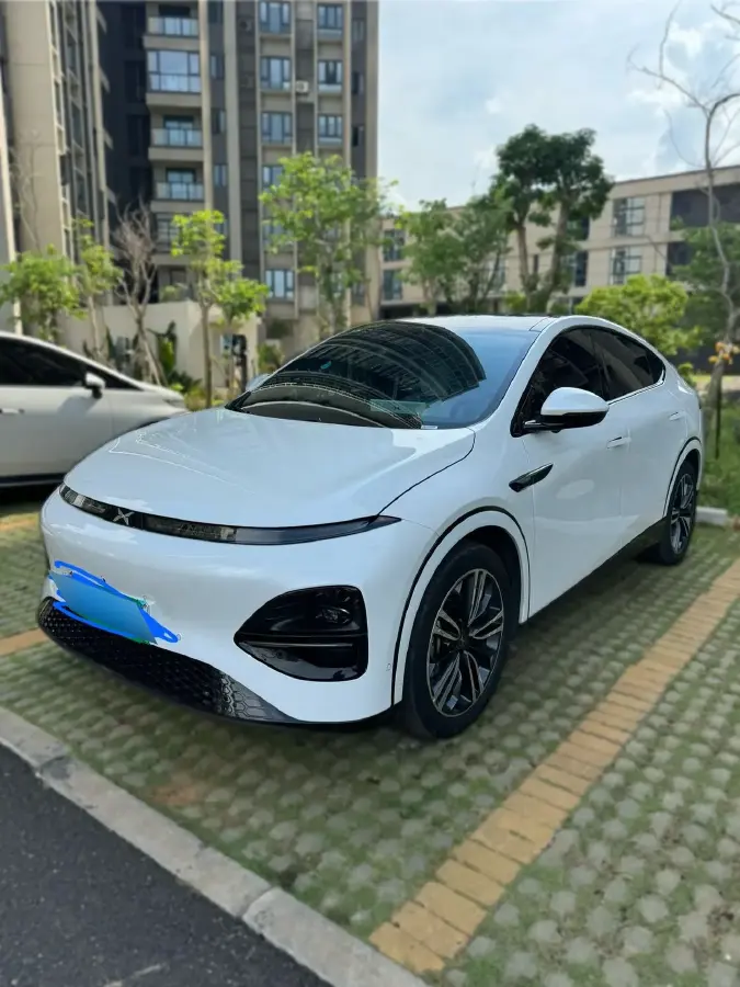2023 Xpeng G6 BEV 66KWH