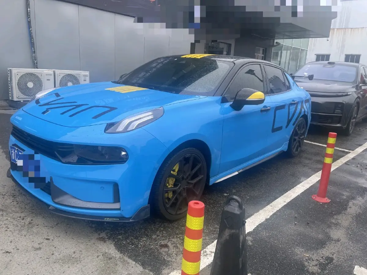 2022 LYNK&CO 03 2.0T 265HP L4 8AT