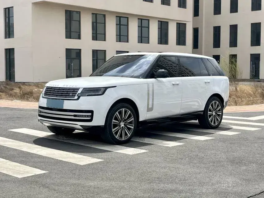 2023 Land Rover Range Rover 3.0T 400HP L6 8AT