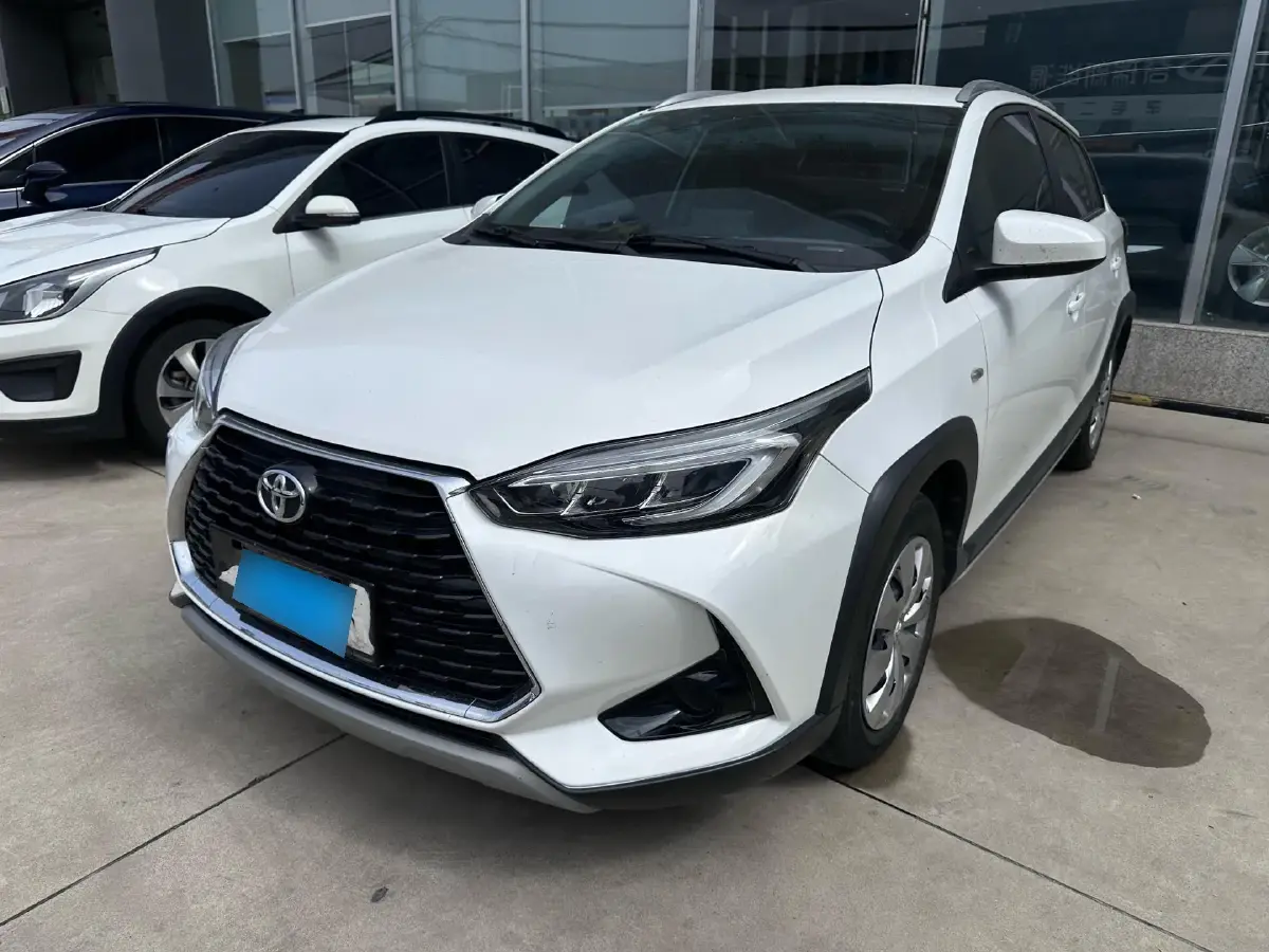 2022 Toyota Yaris L 1.5L 112HP L4 CVT