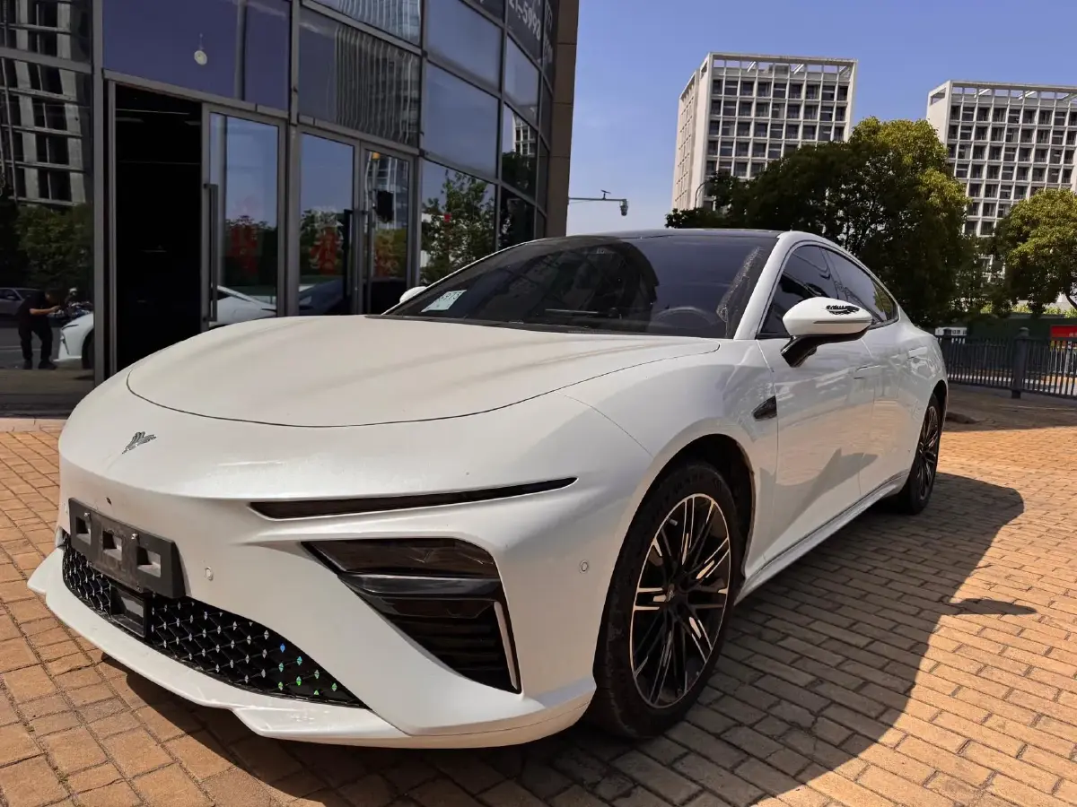 2022 Neta S Range Extended 231HP REEV 43.51KWH