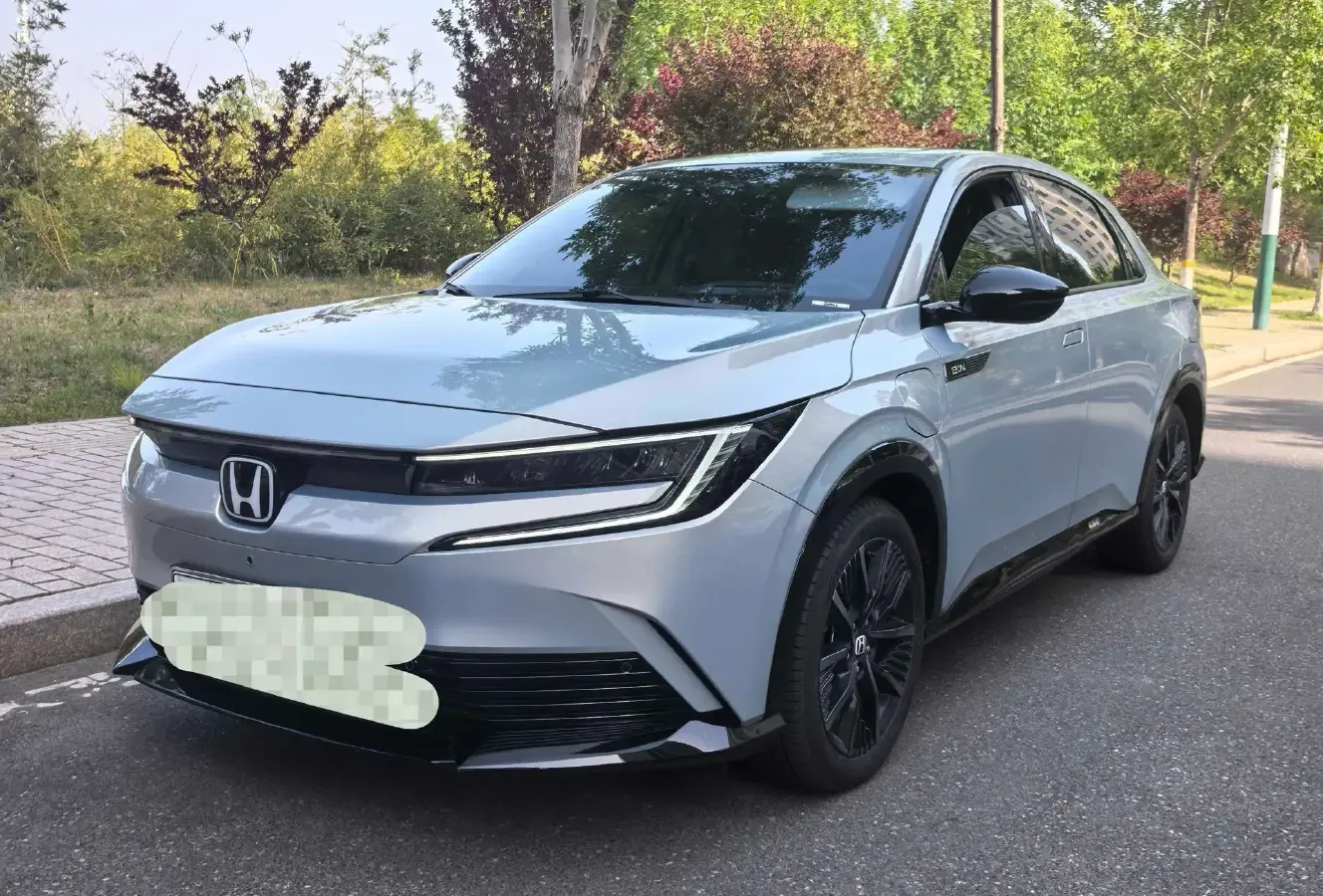 2024 Honda e:NP2 BEV 68.8KWH