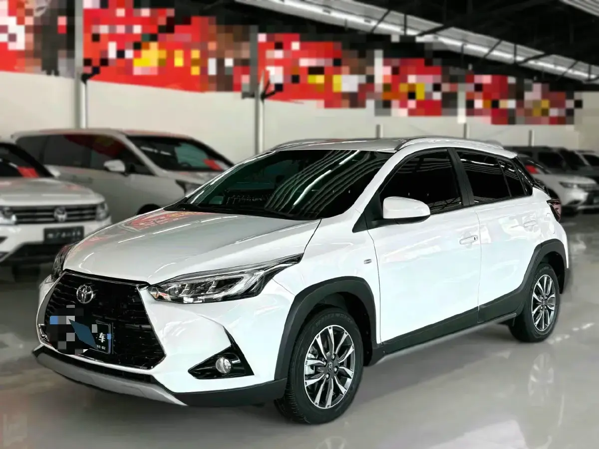 2022 Toyota Yaris L 1.5L 112HP L4 CVT